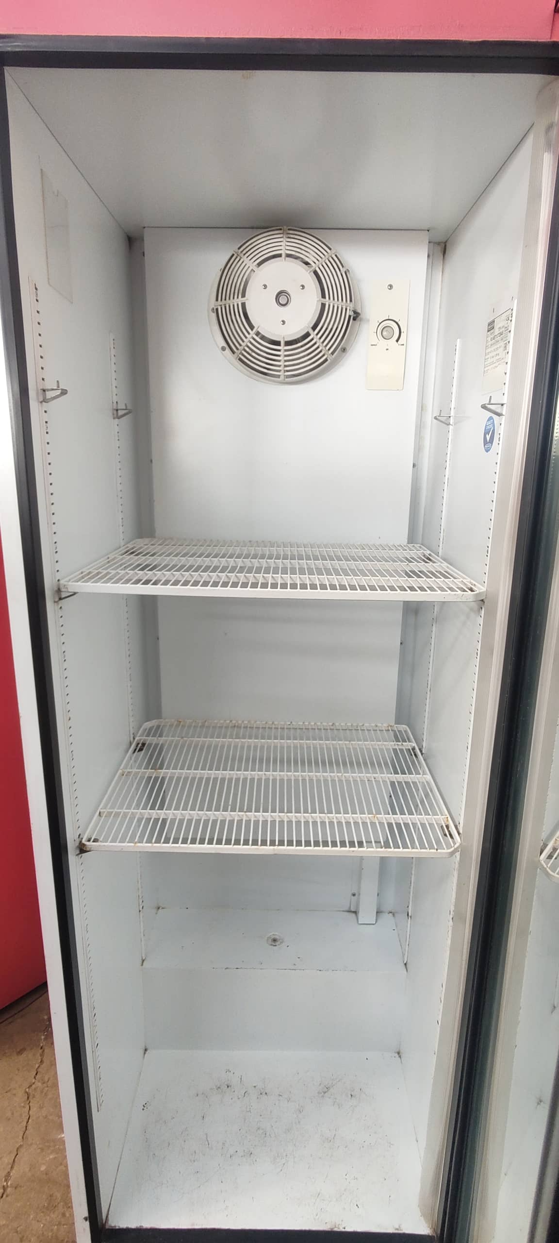 холодильник186х66х63