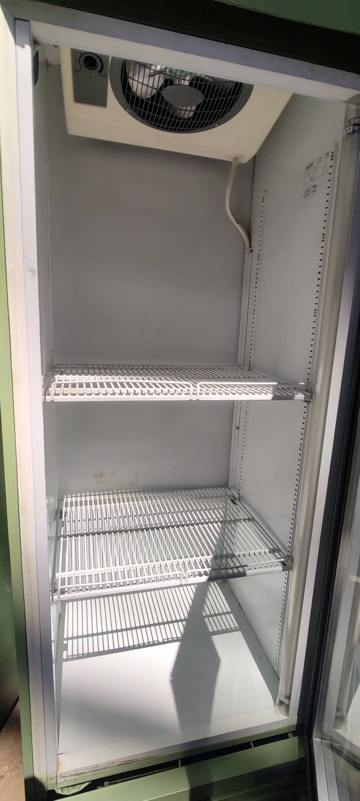 холодильник 192х65х61